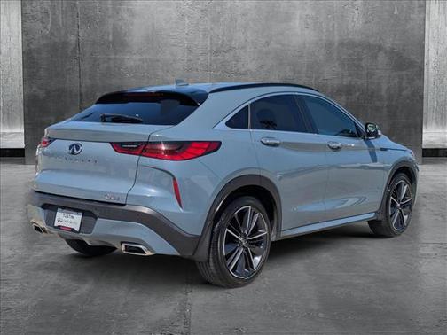 2022 INFINITI QX55 LUXE
