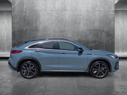 2022 INFINITI QX55 LUXE