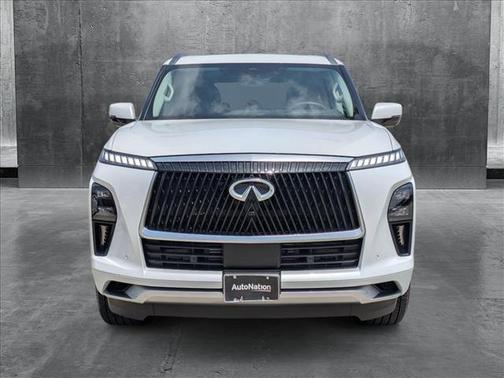 2025 INFINITI QX80 PURE