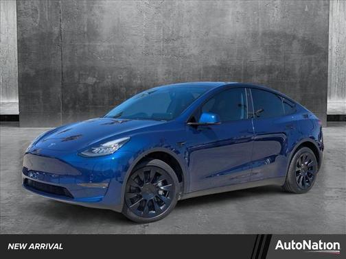 2023 Tesla Model Y Long Range Dual Motor All-Wheel Drive