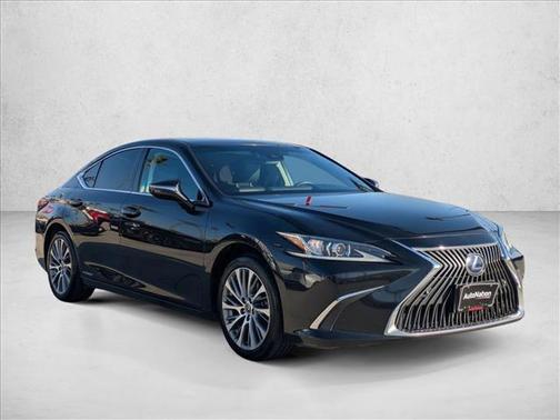 2020 Lexus ES 300h Base