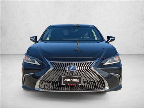 2020 Lexus ES 300h Base