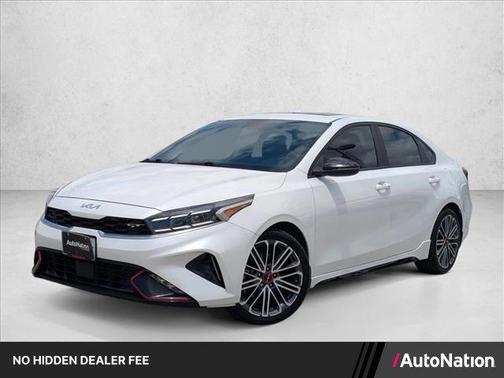 Snow White Pearl 2023 Kia Forte GT