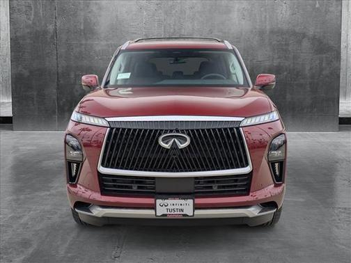 2025 INFINITI QX80 Luxe