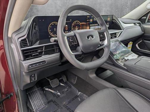 2025 INFINITI QX80 Luxe