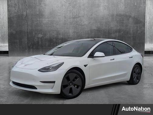 2021 Tesla Model 3 Standard Range Plus