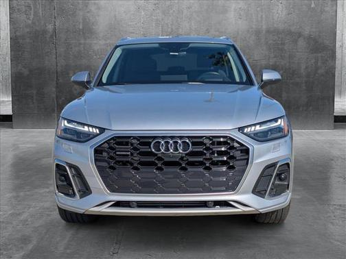 2021 Audi Q5 Prestige 55 TFSI e quattro S tronic