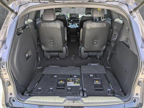 2021 Toyota Sienna XSE 7 Passenger