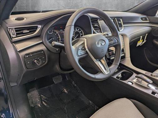 2024 INFINITI QX55 LUXE