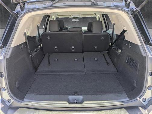 2024 Nissan Pathfinder SV FWD