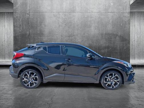 2018 Toyota C-HR XLE Premium