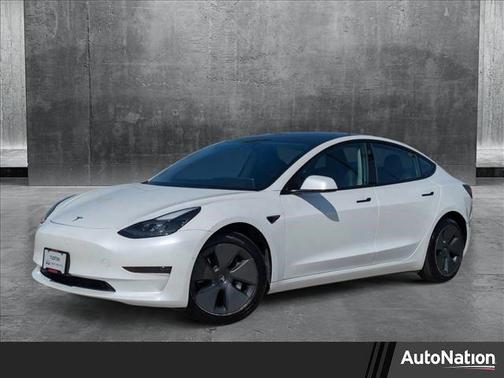 2021 Tesla Model 3 Standard Range Plus