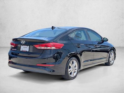 Black Diamond 2017 Hyundai ELANTRA Value Edition