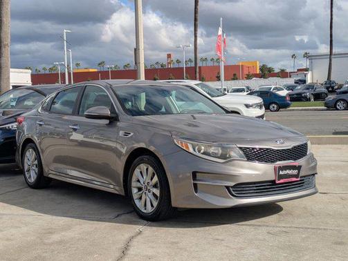 Titanium Gray 2016 Kia Optima LX