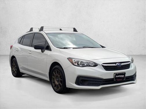 Crystal White Pearl 2022 Subaru Impreza Base