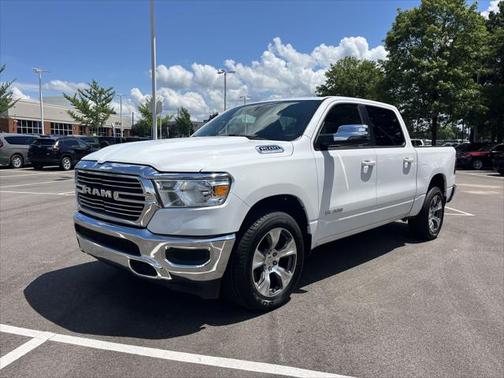 2024 RAM 1500 Laramie Crew Cab 4x2 57' Box