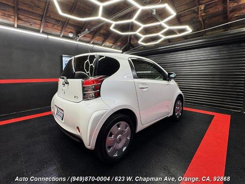 2013 Scion iQ