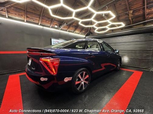 2019 Toyota Mirai Base