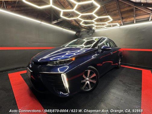 2017 Toyota Mirai Base