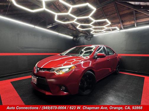 Barcelona Red Metallic 2016 Toyota Corolla LE Plus