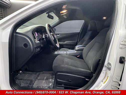 2011 Dodge Charger Base