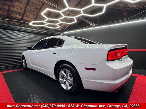 2011 Dodge Charger Base