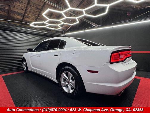 2011 Dodge Charger Base