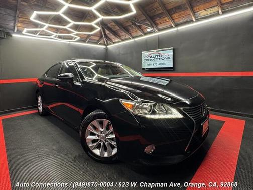 2014 Lexus ES 300h Base