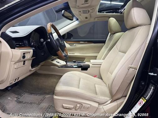2014 Lexus ES 300h Base