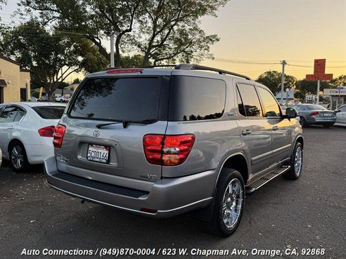 2003 Toyota Sequoia SR5