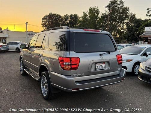 2003 Toyota Sequoia SR5