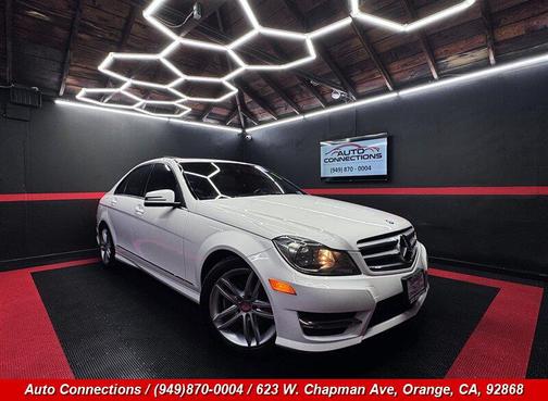 Diamond White Metallic 2013 Mercedes-Benz C-Class C 250 Sport