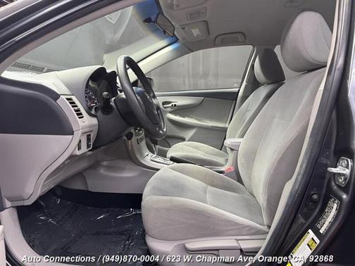 2012 Toyota Corolla LE