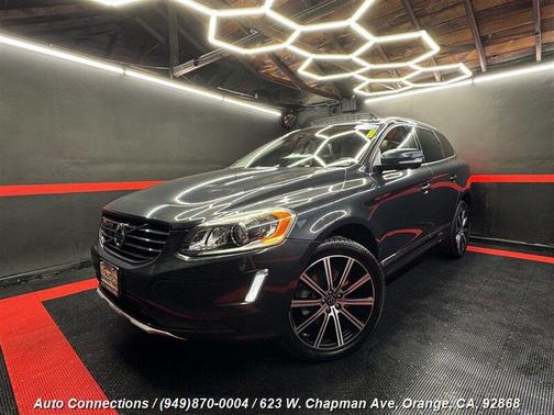 2015 Volvo XC60 T5 Platinum