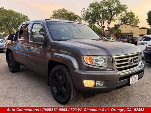 Polished Metal Metallic 2013 Honda Ridgeline RTL