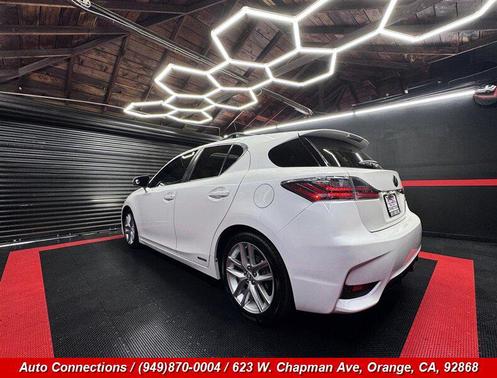 Starfire Pearl 2014 Lexus CT 200h