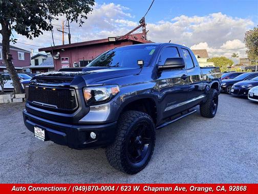 Magnetic Gray Metallic 2016 Toyota Tundra SR5