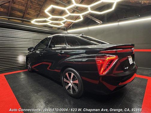 2019 Toyota Mirai Base