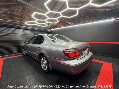 2000 INFINITI I30 Touring