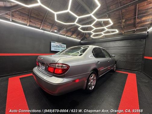 2000 INFINITI I30 Touring