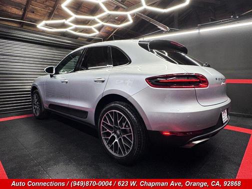 2018 Porsche Macan 