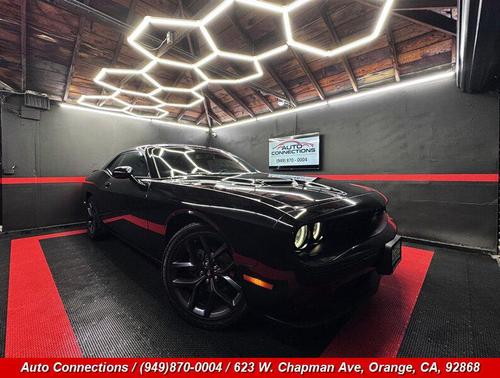 Pitch Black Clearcoat 2019 Dodge Challenger SXT