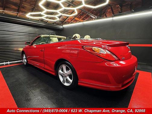 2006 Toyota Camry Solara SLE V6