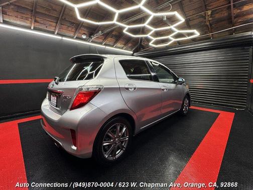 2012 Toyota Yaris L