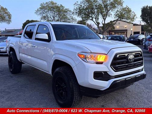 2018 Toyota Tacoma SR