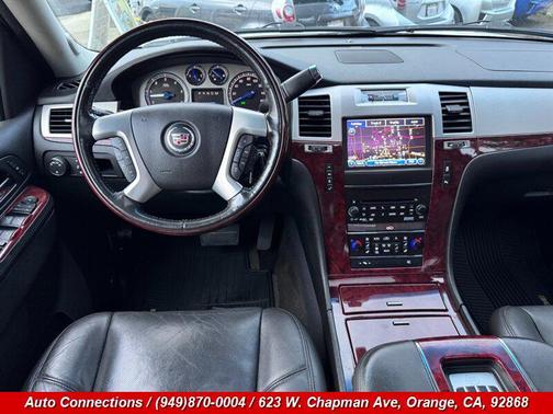 2013 Cadillac Escalade ESV Premium