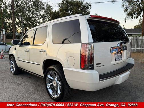 White Diamond Tricoat 2012 Cadillac Escalade Platinum Edition