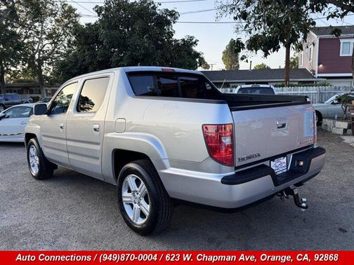 Alabaster Silver Metallic 2011 Honda Ridgeline RTL