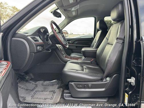 2013 Cadillac Escalade Base