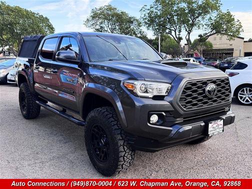 2020 Toyota Tacoma TRD Sport